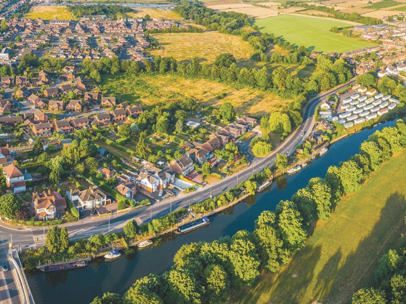 Environment agency warns about increased risk of flooding in the winter months